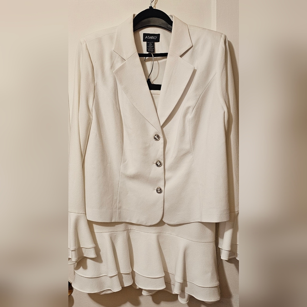 Ashro Cream Women's Suit with Button Detail
